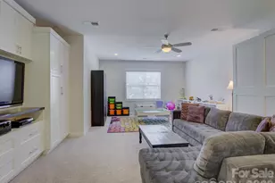 16433 Bryant Meadows Dr, Charlotte, NC 28278 - Photo 37