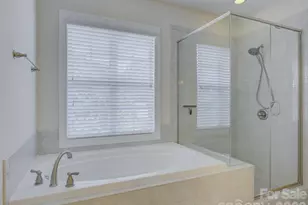 16433 Bryant Meadows Dr, Charlotte, NC 28278 - Photo 31