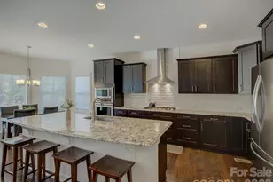 16433 Bryant Meadows Dr, Charlotte, NC 28278 - Photo 15