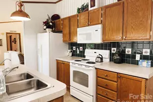 2391 Hickory Knoll Rd, Franklin, NC 28734 - Photo 19