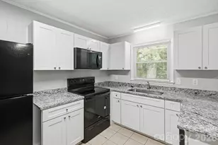 5008 Sea Oates Ln, Bessemer City, NC 28016 - Photo 19