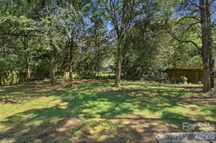 11813 Moonridge Dr, Charlotte, NC 28226 - Photo 23