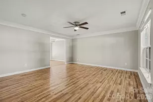1029 Jordans Pond Ln, Charlotte, NC 28214 - Photo 3