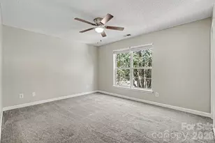 1029 Jordans Pond Ln, Charlotte, NC 28214 - Photo 11