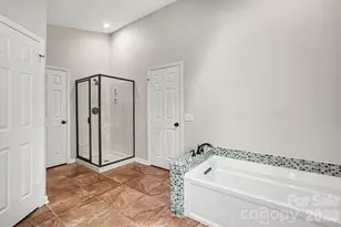 9604 Newby Ln, Matthews, NC 28105 - Photo 13