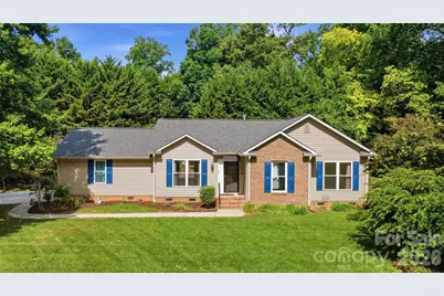 121 Oak Street, Belmont, NC 28012 - Photo 1