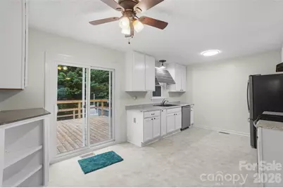 121 Oak Street, Belmont, NC 28012 - Photo 9