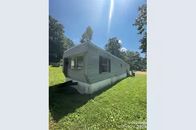 21 E Zeb Vance Street, Marion, NC 28655 - Photo 19