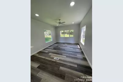 21 E Zeb Vance Street, Marion, NC 28655 - Photo 13