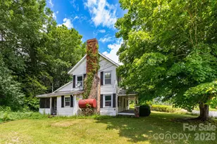4085 Jacks Creek Rd, Burnsville, NC 28714 - Photo 5