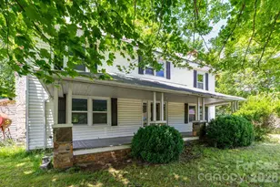 4085 Jacks Creek Rd, Burnsville, NC 28714 - Photo 3