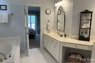 10300 Lady Grace Ln, Charlotte, NC 28270 - Photo 9