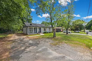 4713 Tanglebriar Dr, Charlotte, NC 28208 - Photo 33