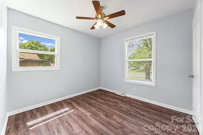 4713 Tanglebriar Drive, Charlotte, NC 28208 - Photo 19