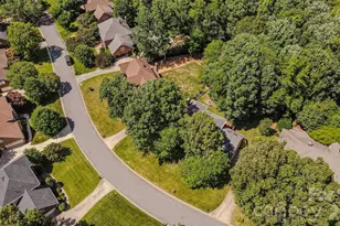 5910 Summerston Pl, Charlotte, NC 28277 - Photo 3