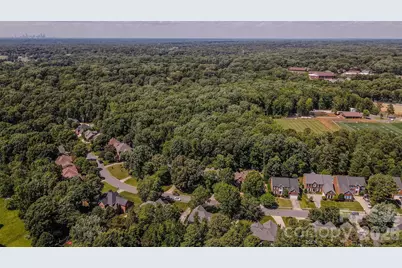 5910 Summerston Place, Charlotte, NC 28277 - Photo 5