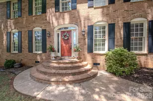 5910 Summerston Pl, Charlotte, NC 28277 - Photo 9