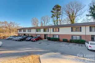 525 12th Street SW, Hickory, NC 28601 - Photo 3