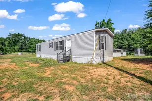 4252 Big Island Rd, Rutherfordton, NC 28139 - Photo 5