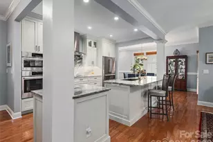 21 Dayflower Dr, Asheville, NC 28803 - Photo 7
