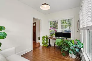2124 Lombardy Cir, Charlotte, NC 28203 - Photo 17