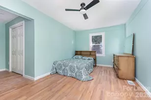 1906 New Garden Rd, Greensboro, NC 27410 - Photo 27