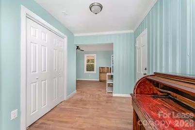 1906 New Garden Road, Greensboro, NC 27410 - Photo 19