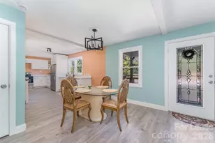 1906 New Garden Rd, Greensboro, NC 27410 - Photo 13