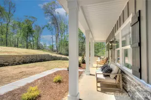 1033 Harrogate Dr, Bessemer City, NC 28016 - Photo 3