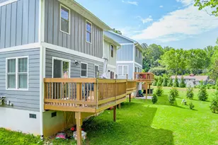 305 Jenna Clare Ln, Asheville, NC 28803 - Photo 17