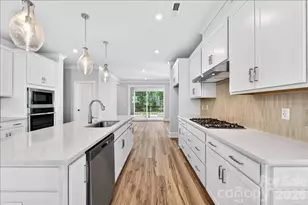 12015 Elsa Ln, Charlotte, NC 28277 - Photo 25