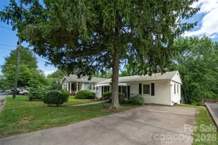 201 Fayetteville St, Asheville, NC 28806 - Photo 3