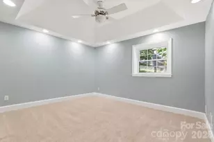 2620 Lynbridge Dr, Charlotte, NC 28226 - Photo 25