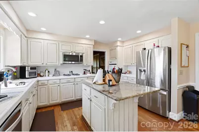 2620 Lynbridge Drive, Charlotte, NC 28226 - Photo 9