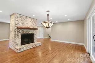 2620 Lynbridge Dr, Charlotte, NC 28226 - Photo 11