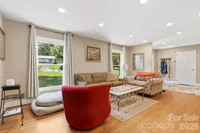 2620 Lynbridge Drive, Charlotte, NC 28226 - Photo 5