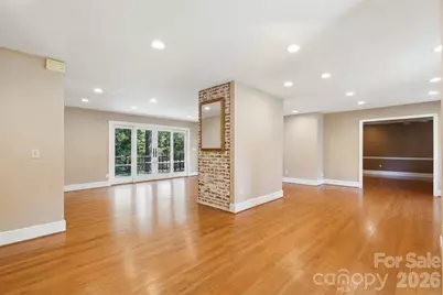 2620 Lynbridge Drive, Charlotte, NC 28226 - Photo 3