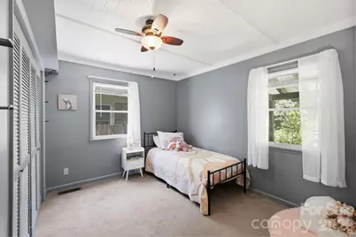 10 Eola Avenue, Asheville, NC 28806 - Photo 11