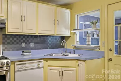 10 Eola Avenue, Asheville, NC 28806 - Photo 17