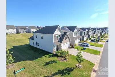 341 Runner Stone Lane, Fort Mill, SC 29715 - Photo 3