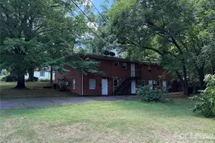 325 Chambers St, Statesville, NC 28677 - Photo 1