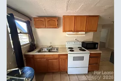 325 Chambers Street, Statesville, NC 28677 - Photo 5