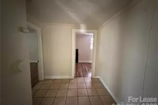 325 Chambers St, Statesville, NC 28677 - Photo 7