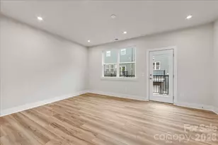6008 Pivot Ct, Charlotte, NC 28205 - Photo 11
