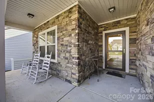 219 Canada Dr, Statesville, NC 28677 - Photo 5