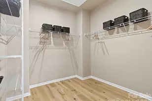 8402 Discovery Ln, Charlotte, NC 28216 - Photo 25