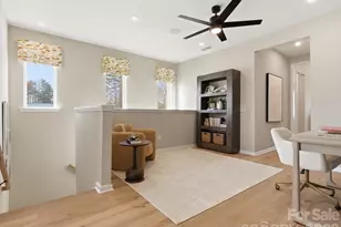 8402 Discovery Ln, Charlotte, NC 28216 - Photo 19
