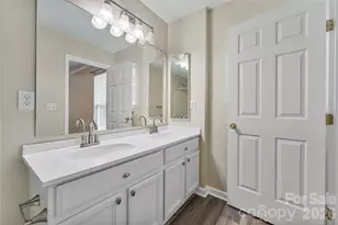 12353 Jessica Pl, Charlotte, NC 28269 - Photo 29