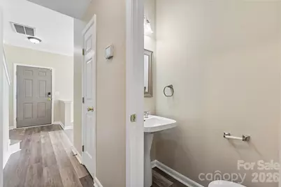 12353 Jessica Place, Charlotte, NC 28269 - Photo 11
