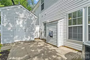 12353 Jessica Pl, Charlotte, NC 28269 - Photo 33